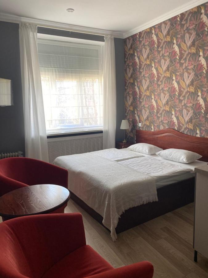 Hotel Kert Free Parking Riga Exterior foto