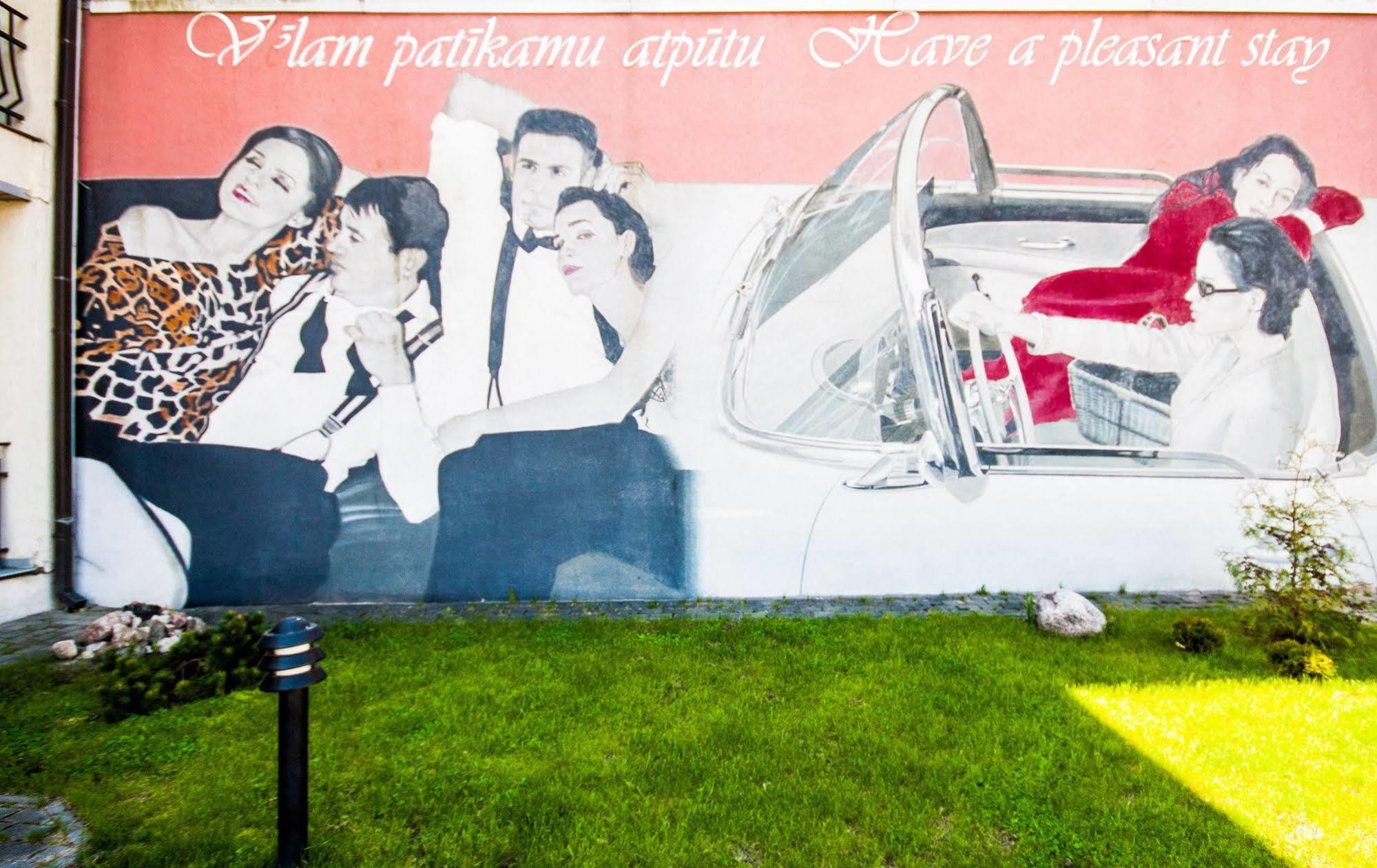 Hotel Kert Free Parking Riga Exterior foto